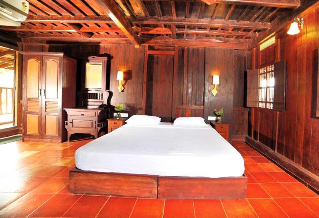 Kumarakom Heritage Resort Коттаям Екстер'єр фото
