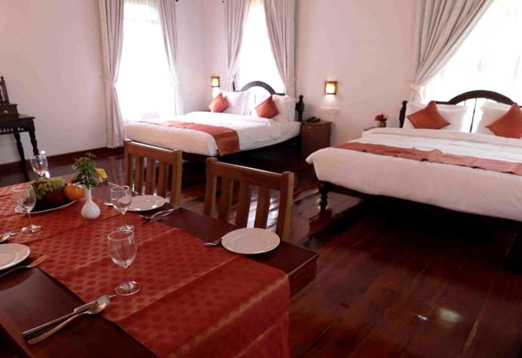 Kumarakom Heritage Resort Коттаям Екстер'єр фото
